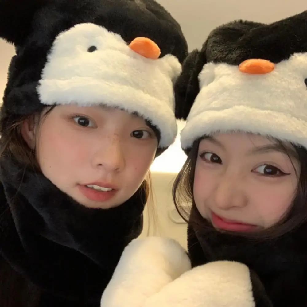 Baby penguin winter hat