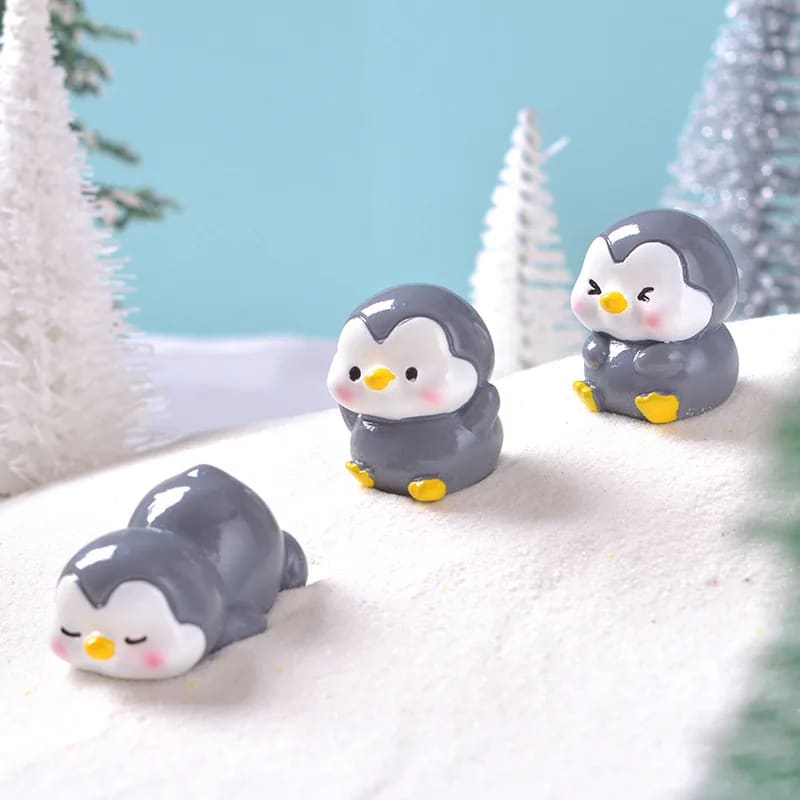 mini penguin figurines - Figurine