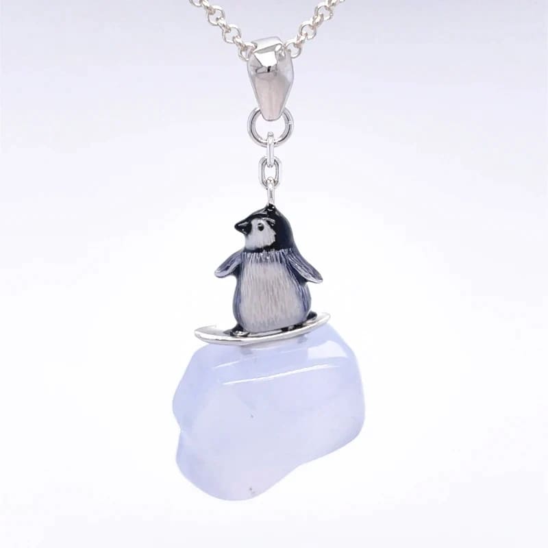 Penguin ice skating necklace - Silver